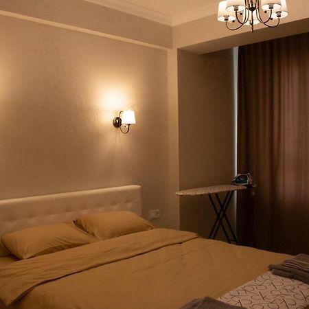 Oasis Premium Class 1Bd Apartment With Living Room Chisináu Exterior foto